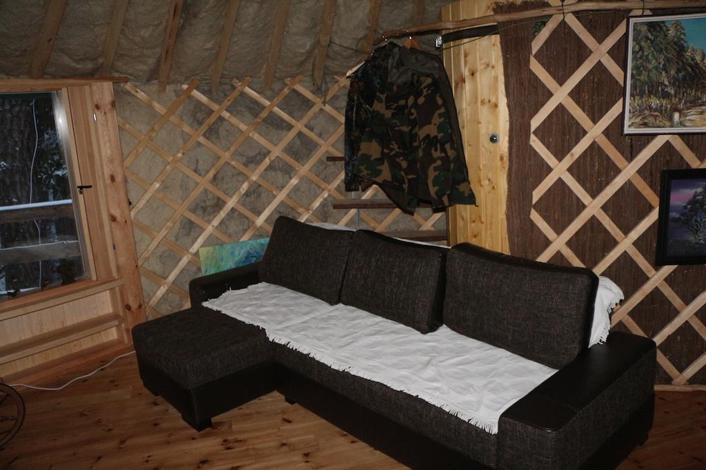 Yurtos Guest House Gaugariai Room photo